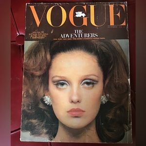 Vogue magazine 1966 No.15